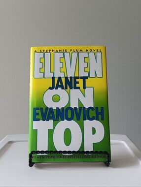 Janet Evanovich Eleven On Top Hardcover Fiction Novel 2005 Book 300+ Pages
